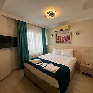 3* Szálloda Le Safran Palace